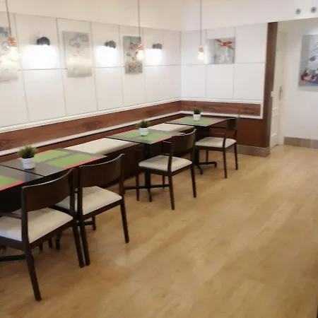 Front Line & Free Parking At Apartment Fuengirola