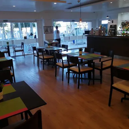 Apartment Front Line & Free Parking At *