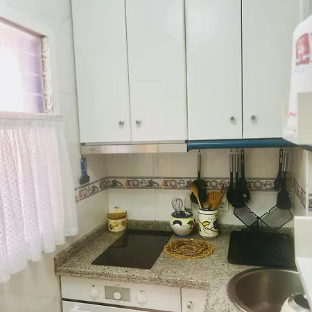 Solana Free Parking * Fuengirola