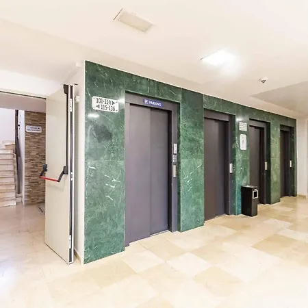 Solana Free Parking *