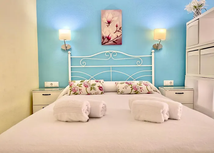 Solana Free Parking アパート *