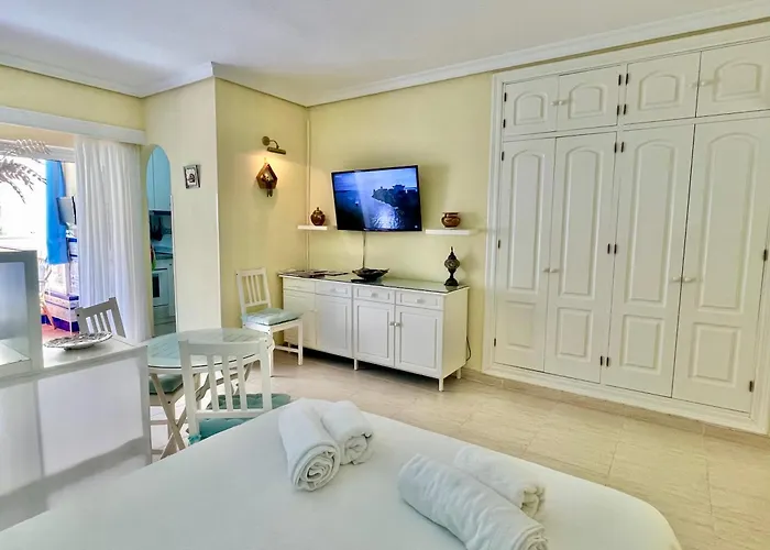 Solana Free Parking アパート