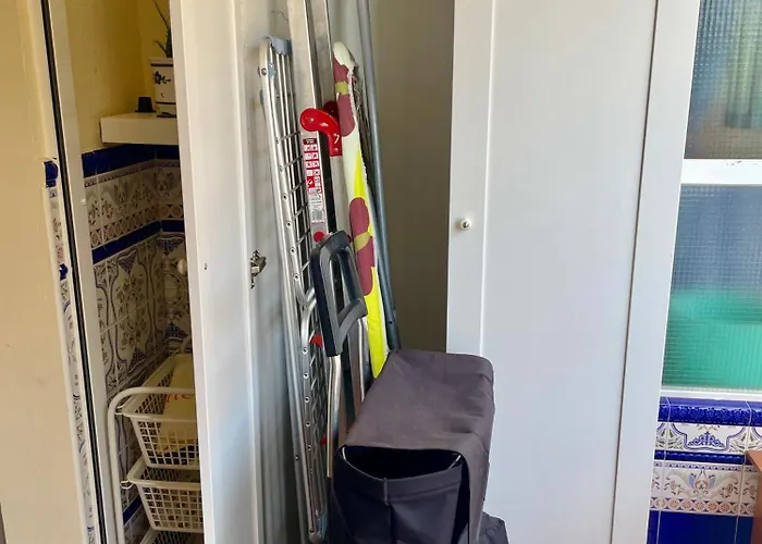 Solana Free Parking アパート フエンヒロラ