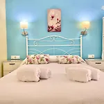 Solana Free Parking Apartmán *